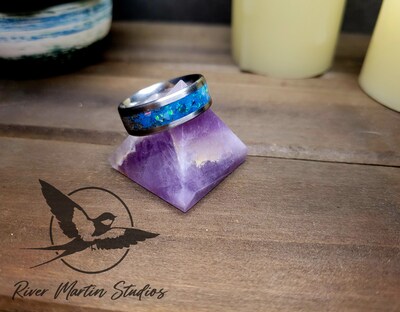 Carved 2025 seashell ring
